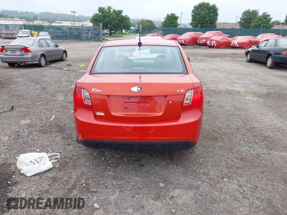 ✅ 2011 Kia Rio LX • VIN: KNADH4A34B6926554 • Lot: 42705946. Listed on IAAI with Not provided. Free auction sales archive from the USA and detailed vehicle history report at DreamBid. Image 17.