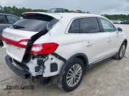 ✅ 2017 Lincoln MKX Select • VIN: 2LMPJ6KP4HBL18254 • Лот: 42771053. Опубликован ранее на IAAI с пробегом 63 994 миль. Бесплатный доступ к архиву аукционных продаж из США и подробный отчёт об истории автомобиля на DreamBid. Изображение 4.