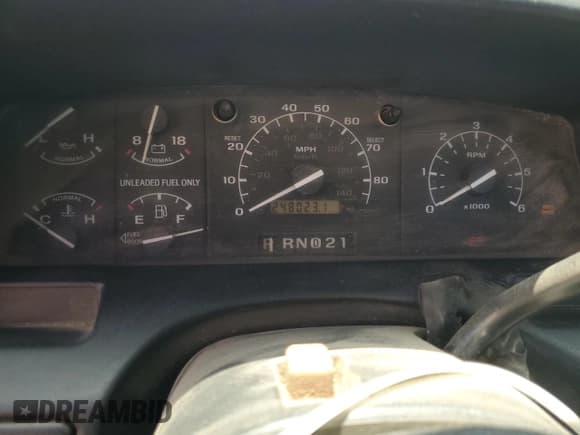 ✅ 1996 Ford F-250 • VIN: 2FTHF25GXTCA50288 • Lot: 57621365. Listed on Copart with 248,023 mi. Free auction sales archive from the USA and detailed vehicle history report at DreamBid. Image 9.