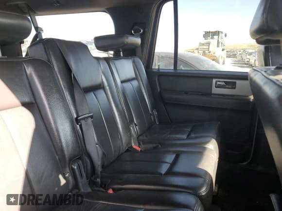 ✅ 2011 Ford Expedition Max Limited • VIN: 1FMJK2A5XBEF21216 • Lot: 53281375. Listed on Copart with 200,215 mi. Free auction sales archive from the USA and detailed vehicle history report at DreamBid. Image 11.