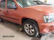 ✅ 2007 Chevrolet Avalanche LTZ • VIN: 3GNFK12397G208005 • Lot: 42409777. Listed on IAAI with 246,870 mi. Free auction sales archive from the USA and detailed vehicle history report at DreamBid. Image 6.