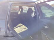 ✅ 2018 Jeep Cherokee Latitude • VIN: 1C4PJMCB5JD575754 • Lot: 43616882. Wystawiony na IAAI z przebiegiem 47 899 mil. Bezpłatny archiwum sprzedaży aukcyjnych z USA i szczegółowy raport historii pojazdu na DreamBid. Zdjęcie 8.