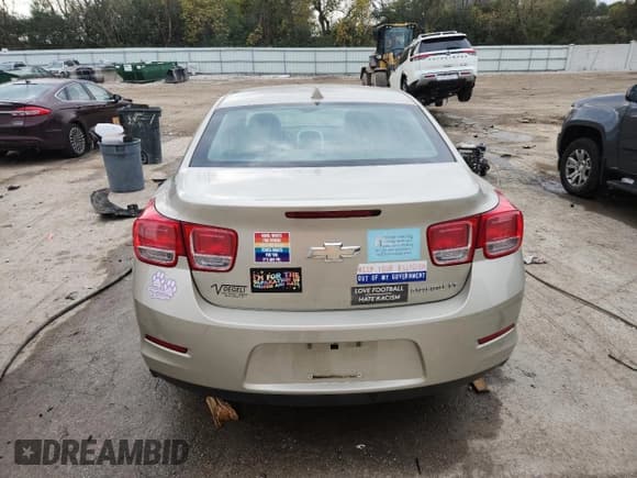 ✅ 2014 Chevrolet Malibu LT • VIN: 1G11C5SL7EF177626 • Lot: 87034645. Listed on Copart with 118,202 mi. Free auction sales archive from the USA and detailed vehicle history report at DreamBid. Image 6.
