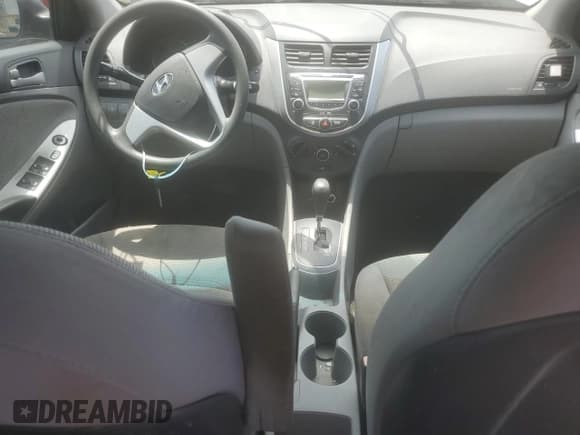 ✅ 2012 Hyundai Accent GLS • VIN: KMHCT4AEXCU101674 • Lot: 63447615. Wystawiony na Copart z przebiegiem 201 839 mil. Bezpłatny archiwum sprzedaży aukcyjnych z USA i szczegółowy raport historii pojazdu na DreamBid. Zdjęcie 8.