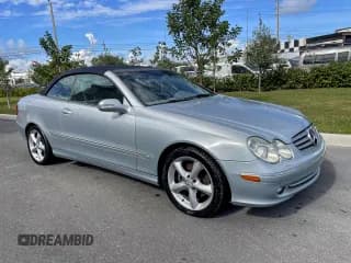 ✅ 2005 Mercedes-Benz CLK 320 • VIN: WDBTK65G85T037561 • Lot: 96326745. Listed on Copart with 101,277 mi. Free auction sales archive from the USA and detailed vehicle history report at DreamBid. Image 1.
