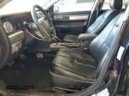 ✅ 2006 Lincoln Zephyr • VIN: 3LNHM26176R637622 • Lot: 70240224. Wystawiony na Copart z przebiegiem 169 457 mil. Bezpłatny archiwum sprzedaży aukcyjnych z USA i szczegółowy raport historii pojazdu na DreamBid. Zdjęcie 7.