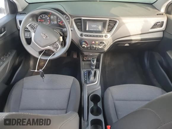 ✅ 2018 Hyundai Accent SE • VIN: 3KPC24A31JE032634 • Лот: 79111084. Опубликован ранее на Copart с пробегом 69 173 миль. Бесплатный доступ к архиву аукционных продаж из США и подробный отчёт об истории автомобиля на DreamBid. Изображение 8.