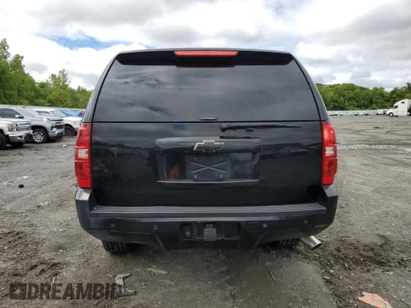 ✅ 2007 Chevrolet Suburban LTZ • VIN: 1GNFK16327J218982 • Lot: 57759715. Listed on Copart with 373,775 mi. Free auction sales archive from the USA and detailed vehicle history report at DreamBid. Image 6.