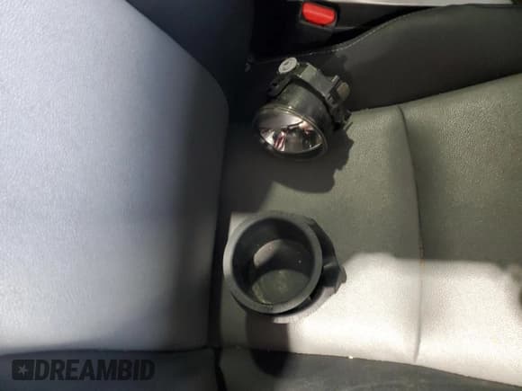 ✅ 2021 Toyota 4Runner SR5 Premium • VIN: JTENU5JR9M5922064 • Lot: 90017045. Wystawiony na Copart z przebiegiem 51 801 mil. Bezpłatny archiwum sprzedaży aukcyjnych z USA i szczegółowy raport historii pojazdu na DreamBid. Zdjęcie 13.