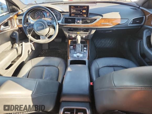 ✅ 2016 Audi A6 Premium Plus • VIN: WAUGFAFCXGN074377 • Лот: 89881145. Опубликован ранее на Copart с пробегом 76 692 миль. Бесплатный доступ к архиву аукционных продаж из США и подробный отчёт об истории автомобиля на DreamBid. Изображение 8.