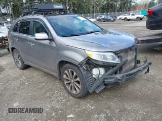 ✅ 2015 Kia Sorento SX Limited • VIN: 5XYKWDA7XFG591922 • Лот: 41947810. Опубликован ранее на IAAI с пробегом 127 167 миль. Бесплатный доступ к архиву аукционных продаж из США и подробный отчёт об истории автомобиля на DreamBid. Изображение 1.