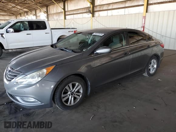 ✅ 2013 Hyundai Sonata GLS • VIN: 5NPEB4AC0DH522586 • Lot: 76137074. Listed on Copart with 195,372 mi. Free auction sales archive from the USA and detailed vehicle history report at DreamBid. Image 1.