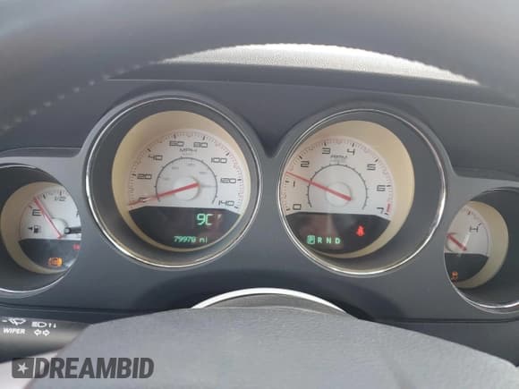 ✅ 2013 Dodge Challenger SXT • VIN: 2C3CDYAG4DH674914 • Lot: 60047544. Wystawiony na Copart z przebiegiem 79 978 mil. Bezpłatny archiwum sprzedaży aukcyjnych z USA i szczegółowy raport historii pojazdu na DreamBid. Zdjęcie 9.