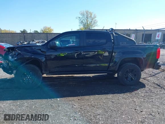 ✅ 2022 Chevrolet Colorado 4WD ZR2 • VIN: 1GCGTEEN4N1101356 • Лот: 43406311. Опубликован ранее на IAAI с пробегом 27 514 миль. Бесплатный доступ к архиву аукционных продаж из США и подробный отчёт об истории автомобиля на DreamBid. Изображение 15.