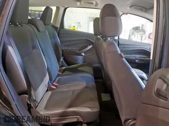 ✅ 2015 Ford Escape S • VIN: 1FMCU0F71FUB93343 • Lot: 93018125. Wystawiony na Copart z przebiegiem 112 342 mil. Bezpłatny archiwum sprzedaży aukcyjnych z USA i szczegółowy raport historii pojazdu na DreamBid. Zdjęcie 10.