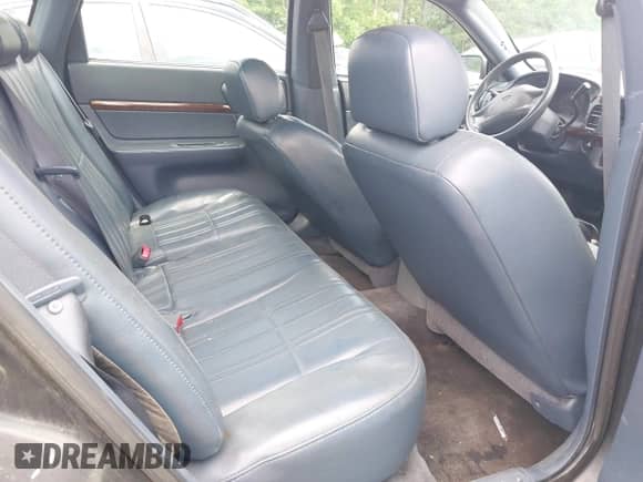 2005 Chevrolet Impala Police Police z VIN 2G1WF55K859378699, wystawiony jako IAAI lot #42249329 z przebiegiem 205 046 mil mil oraz . Historia ofert i sprzedaży dostępna na DreamBid. Obrazek 8.