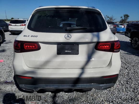 ✅ 2022 Mercedes-Benz GLC 300 • VIN: W1N0G8DB4NV397429 • Lot: 92382935. Wystawiony na Copart z przebiegiem 49 408 mil. Bezpłatny archiwum sprzedaży aukcyjnych z USA i szczegółowy raport historii pojazdu na DreamBid. Zdjęcie 6.
