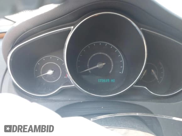 ✅ 2012 Chevrolet Malibu 2LT • VIN: 1G1ZD5EU4CF382208 • Лот: 43256461. Опубликован ранее на IAAI с пробегом 172 615 миль. Бесплатный доступ к архиву аукционных продаж из США и подробный отчёт об истории автомобиля на DreamBid. Изображение 7.