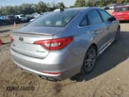 ✅ 2015 Hyundai Sonata Sport • VIN: 5NPE34AB4FH039819 • Лот: 63067852. Опубликован ранее на Copart с пробегом 119 364 миль. Бесплатный доступ к архиву аукционных продаж из США и подробный отчёт об истории автомобиля на DreamBid. Изображение 4.