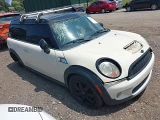 ✅ 2010 MINI Clubman S • VIN: WMWMM3C59ATP76350 • Лот: 42548333. Опубликован ранее на IAAI с пробегом 168 888 миль. Бесплатный доступ к архиву аукционных продаж из США и подробный отчёт об истории автомобиля на DreamBid. Изображение 1.