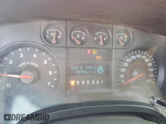 ✅ 2010 Ford F-150 XL • VIN: 1FTMF1C85AKE41734 • Lot: 73880154. Listed on Copart with 201,546 mi. Free auction sales archive from the USA and detailed vehicle history report at DreamBid. Image 9.