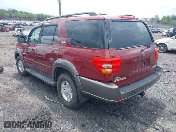 ✅ 2004 Toyota Sequoia SR5 • VIN: 5TDBT44A14S205243 • Лот: 42738764. Опубликован ранее на IAAI с пробегом 184 303 миль. Бесплатный доступ к архиву аукционных продаж из США и подробный отчёт об истории автомобиля на DreamBid. Изображение 3.