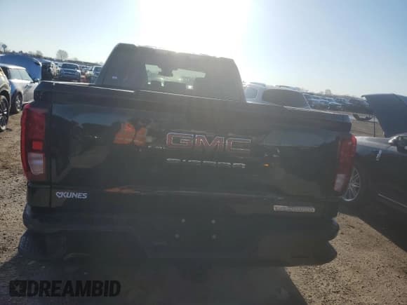 ✅ 2025 GMC Sierra 1500 Elevation • VIN: 1GTRUJEKXSZ150367 • Лот: 48239605. Опубликован ранее на Copart с пробегом 3 988 миль. Бесплатный доступ к архиву аукционных продаж из США и подробный отчёт об истории автомобиля на DreamBid. Изображение 6.