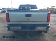 ✅ 2016 Chevrolet Silverado 2500HD LT • VIN: 1GC1KVE89GF268921 • Лот: 42050753. Опубликован ранее на IAAI с пробегом 194 180 миль. Бесплатный доступ к архиву аукционных продаж из США и подробный отчёт об истории автомобиля на DreamBid. Изображение 17.