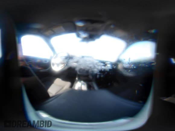 ✅ 2022 Ford Explorer XLT • VIN: 1FMSK7DH8NGB09893 • Lot: 42127802. Wystawiony na IAAI z przebiegiem 43 213 mil. Bezpłatny archiwum sprzedaży aukcyjnych z USA i szczegółowy raport historii pojazdu na DreamBid. Zdjęcie 19.