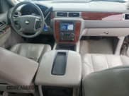 ✅ 2011 Chevrolet Silverado 1500 LTZ • VIN: 3GCPKTE32BG368305 • Lot: 90077185. Listed on Copart with 218,942 mi. Free auction sales archive from the USA and detailed vehicle history report at DreamBid. Image 8.