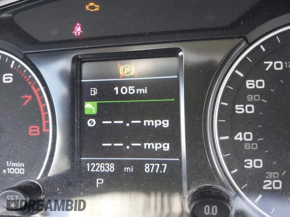 ✅ 2014 Audi Q5 Premium Plus • VIN: WA1LFAFP8EA104396 • Lot: 43620540. Listed on IAAI with 122,638 mi. Free auction sales archive from the USA and detailed vehicle history report at DreamBid. Image 16.