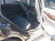 ✅ 2013 BMW X1 xDrive35i • VIN: WBAVM5C54DVV90935 • Lot: 42640554. Wystawiony na IAAI z przebiegiem 188 871 mil. Bezpłatny archiwum sprzedaży aukcyjnych z USA i szczegółowy raport historii pojazdu na DreamBid. Zdjęcie 8.