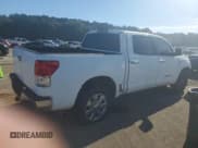 ✅ 2010 Toyota Tundra • VIN: 5TFEY5F12AX076758 • Лот: 91554165. Опубликован ранее на Copart с пробегом 304 042 миль. Бесплатный доступ к архиву аукционных продаж из США и подробный отчёт об истории автомобиля на DreamBid. Изображение 3.