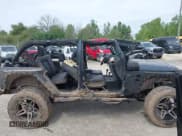 ✅ 2008 Jeep Wrangler Unlimited Sahara • VIN: 1J8GA59148L516756 • Lot: 43039933. Wystawiony na IAAI z przebiegiem 181 558 mil. Bezpłatny archiwum sprzedaży aukcyjnych z USA i szczegółowy raport historii pojazdu na DreamBid. Zdjęcie 14.