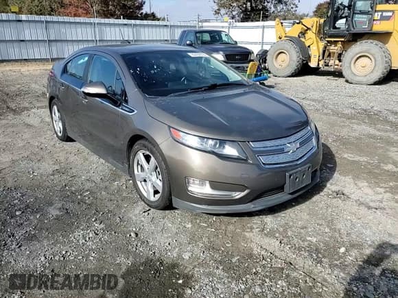 ✅ 2015 Chevrolet Volt • VIN: 1G1RC6E4XFU104809 • Lot: 80439674. Wystawiony na Copart z przebiegiem 143 961 mil. Bezpłatny archiwum sprzedaży aukcyjnych z USA i szczegółowy raport historii pojazdu na DreamBid. Zdjęcie 10.