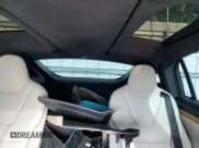 ✅ 2020 Tesla Model X Long Range • VIN: 5YJXCBE27LF284759 • Lot: 81471215. Wystawiony na Copart z przebiegiem Nie podano. Bezpłatny archiwum sprzedaży aukcyjnych z USA i szczegółowy raport historii pojazdu na DreamBid. Zdjęcie 10.