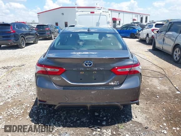 2020 Toyota Camry Hybrid SE с VIN 4T1G31AK4LU543890, выставлен на аукционе IAAI как лот 42829701 с пробегом 93 622 миль миль и . История ставок и продаж доступна на DreamBid. Изображение 16.