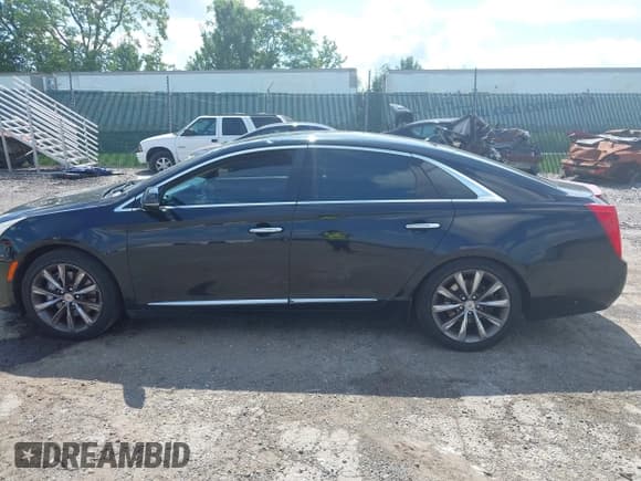 ✅ 2014 Cadillac XTS Livery • VIN: 2G61U5S34E9287341 • Лот: 42786123. Опубликован ранее на IAAI с пробегом 180 022 миль. Бесплатный доступ к архиву аукционных продаж из США и подробный отчёт об истории автомобиля на DreamBid. Изображение 14.