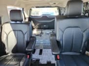 ✅ 2020 Ford Expedition Max Platinum • VIN: 1FMJK1MT7LEA62345 • Лот: 89559205. Опубликован ранее на Copart с пробегом 75 866 миль. Бесплатный доступ к архиву аукционных продаж из США и подробный отчёт об истории автомобиля на DreamBid. Изображение 10.