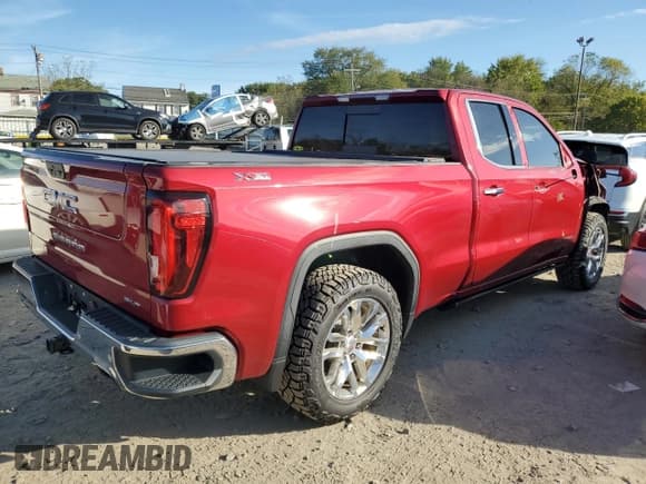 ✅ 2019 GMC Sierra 1500 • VIN: 1GTR9DELXKZ338107 • Лот: 84355215. Опубликован ранее на Copart с пробегом 108 405 миль. Бесплатный доступ к архиву аукционных продаж из США и подробный отчёт об истории автомобиля на DreamBid. Изображение 3.