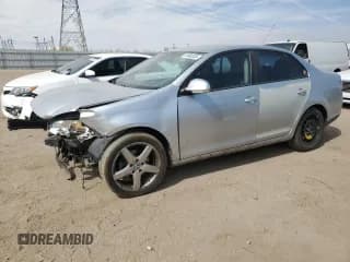 ✅ 2010 Volkswagen Jetta Limited Edition • VIN: 3VWAZ7AJ9AM101205 • Lot: 67608335. Listed on Copart with 152,137 mi. Free auction sales archive from the USA and detailed vehicle history report at DreamBid. Image 1.