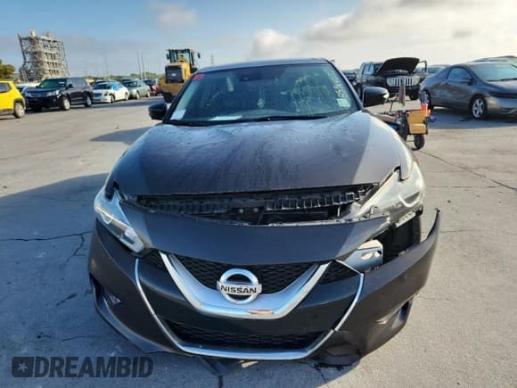 ✅ 2016 Nissan Maxima S • VIN: 1N4AA6AP6GC428119 • Lot: 85366575. Wystawiony na Copart z przebiegiem Nie podano. Bezpłatny archiwum sprzedaży aukcyjnych z USA i szczegółowy raport historii pojazdu na DreamBid. Zdjęcie 5.