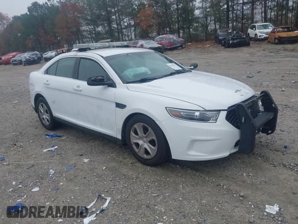✅ 2017 Ford Police Interceptor • VIN: 1FAHP2MK5HG105647 • Lot: 43706914. Listed on IAAI with Not provided. Free auction sales archive from the USA and detailed vehicle history report at DreamBid. Image 1.