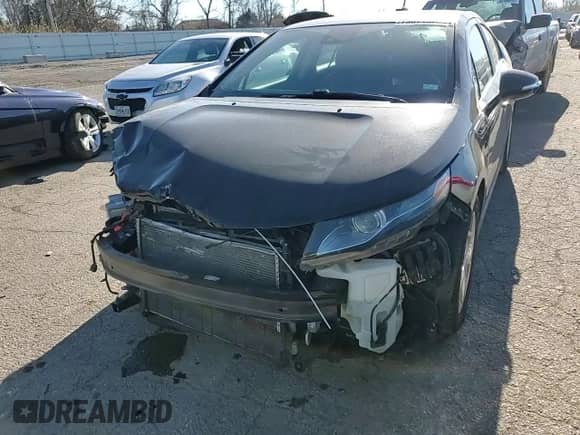 2015 Chevrolet Volt z VIN 1G1RB6E48FU106447, wystawiony jako Copart lot #79871573 z przebiegiem 76 824 mil mil oraz . Historia ofert i sprzedaży dostępna na DreamBid. Obrazek 11.