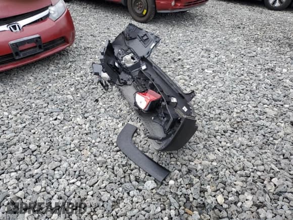 ✅ 2022 Jeep Renegade Trailhawk • VIN: ZACNJDC16NPN79279 • Lot: 61193935. Listed on Copart with 26,019 mi. Free auction sales archive from the USA and detailed vehicle history report at DreamBid. Image 13.