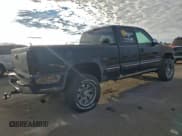 ✅ 2002 Chevrolet Silverado 2500HD LS • VIN: 1GCHK29U32Z235943 • Lot: 93919615. Wystawiony na Copart z przebiegiem 158 815 mil. Bezpłatny archiwum sprzedaży aukcyjnych z USA i szczegółowy raport historii pojazdu na DreamBid. Zdjęcie 3.