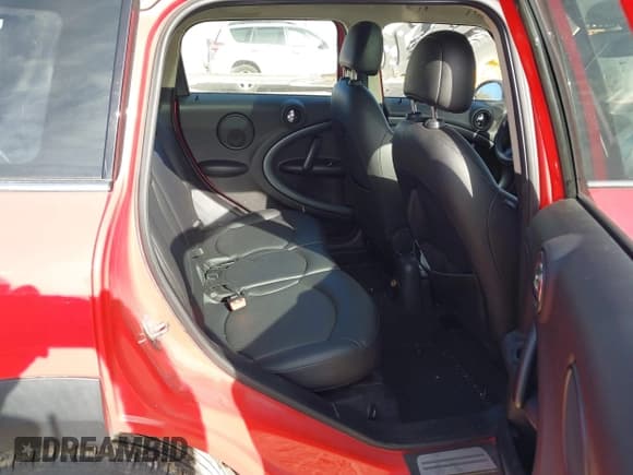 ✅ 2012 MINI Countryman S • VIN: WMWZC5C59CWL63415 • Lot: 43640793. Wystawiony na IAAI z przebiegiem 122 883 mil. Bezpłatny archiwum sprzedaży aukcyjnych z USA i szczegółowy raport historii pojazdu na DreamBid. Zdjęcie 8.