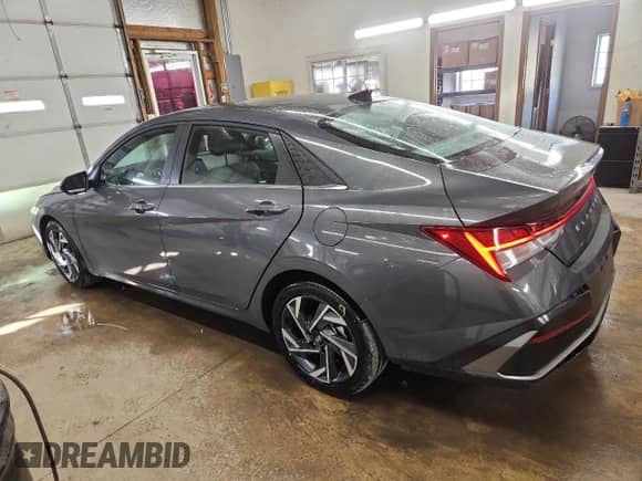 2025 Hyundai Elantra SEL Convenience with VIN KMHLS4DG5SU034805, listed as a Copart auction lot 90987445 with 3,959 mi miles and Clean title. Bid and sale history available at DreamBid. Image 2.