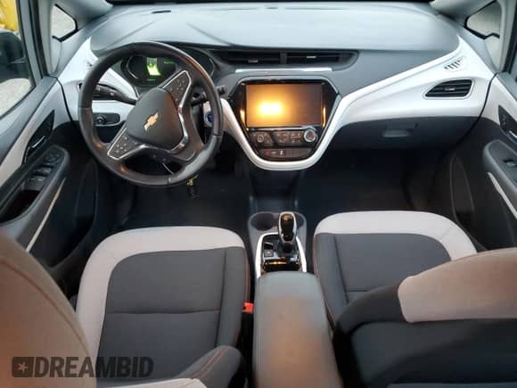 2020 Chevrolet Bolt EV LT z VIN 1G1FY6S00L4150375, wystawiony jako Copart lot #82178423 z przebiegiem 32 442 mil mil oraz . Historia ofert i sprzedaży dostępna na DreamBid. Obrazek 8.