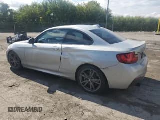 ✅ 2015 BMW 2 Series M235i xDrive • VIN: WBA1J9C57FVX98888 • Лот: 84353475. Опубликован ранее на Copart с пробегом 167 420 миль. Бесплатный доступ к архиву аукционных продаж из США и подробный отчёт об истории автомобиля на DreamBid. Изображение 2.